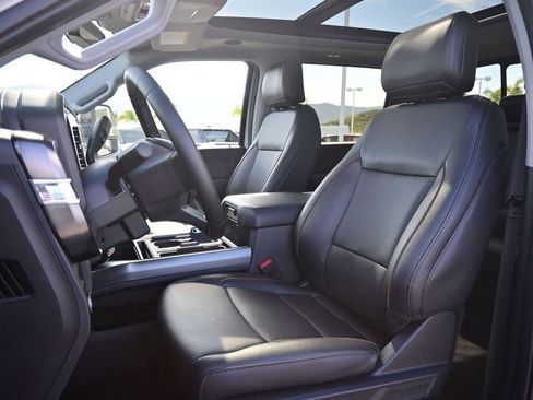 Used 2026 Ford F350 Lariat w/ Black Appearance Package image 12