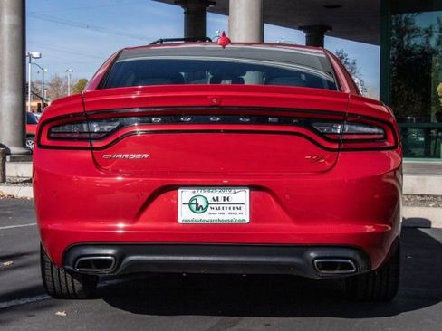 Used 2016 Dodge Charger R/T image 6