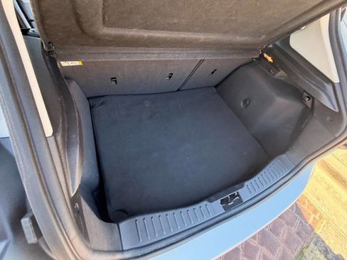 Used 2014 Ford Focus SE FWD image 19