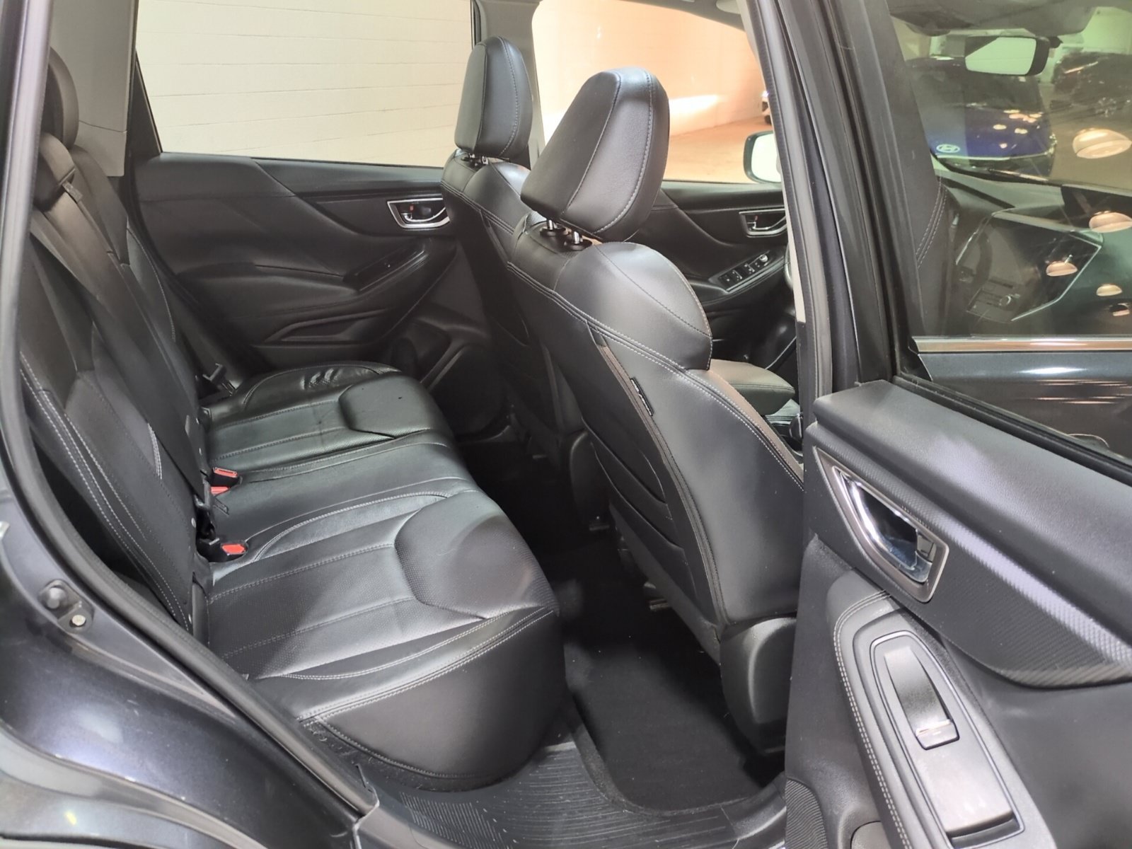 Used 2019 Subaru Forester Limited AWD/4WD image 12