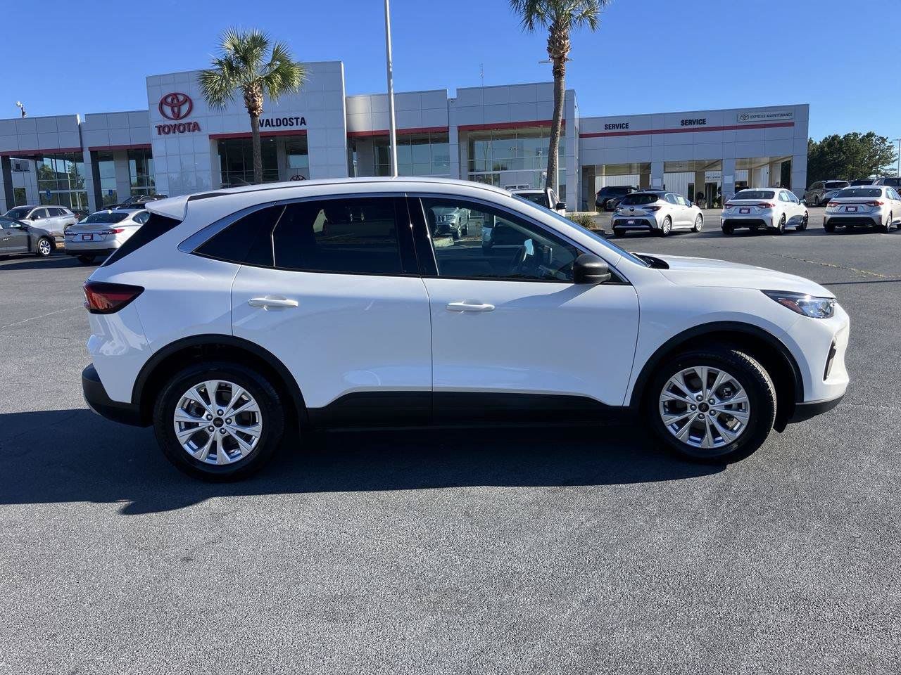 Used 2023 Ford Escape Active FWD image 6