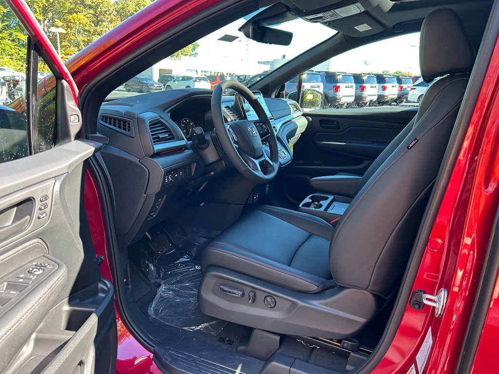 New 2027 Honda Odyssey Sport-L image 10