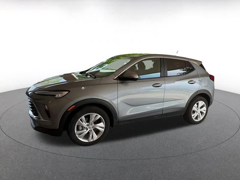Used 2025 Buick Encore GX Preferred FWD image 7