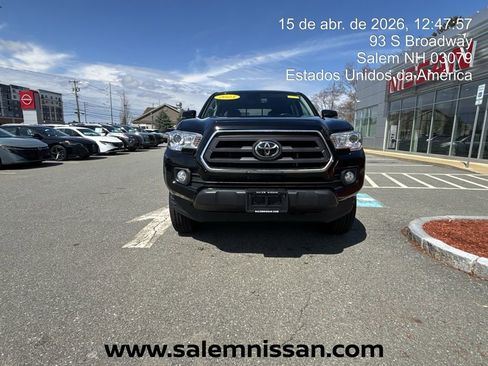 Used 2023 Toyota Tacoma SR5 w/ Technology Package image 2