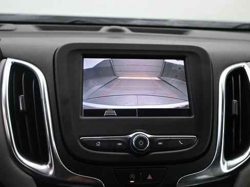 Certified 2022 Chevrolet Equinox LS image 11