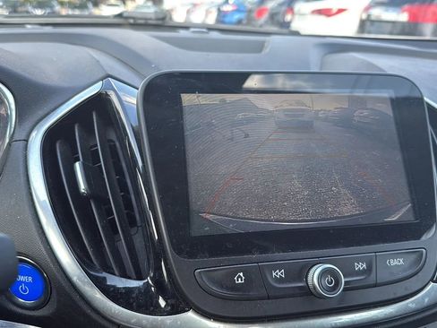 Used 2018 Chevrolet Volt Premier w/ Driver Confidence Package image 14