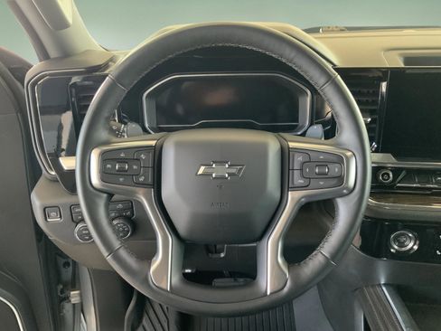 Used 2023 Chevrolet Silverado 1500 RST image 20