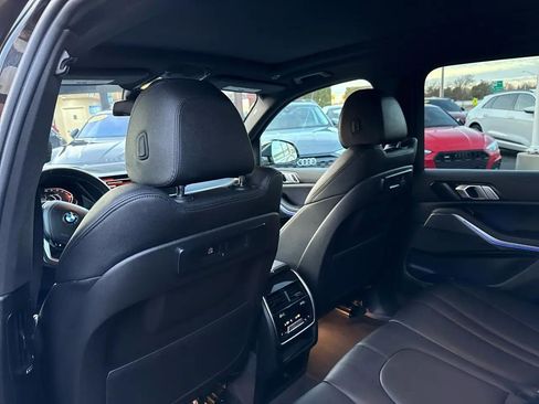 Used 2022 BMW X5 xDrive40i w/ Premium Package image 29