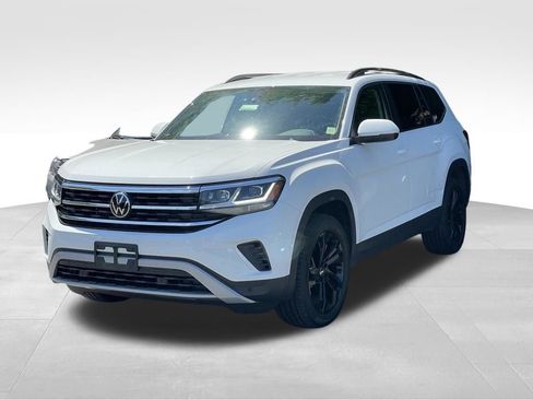 Certified 2023 Volkswagen Atlas SE AWD/4WD image 2