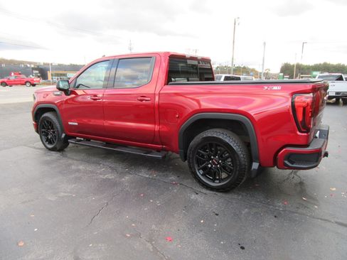 Used 2023 GMC Sierra 1500 Elevation w/ Elevation Premium Package image 7