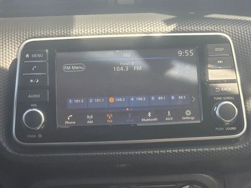 Used 2024 Nissan Kicks S FWD image 15