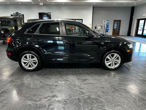 Used 2018 Audi Q3 2.0T Premium AWD/4WD image 4