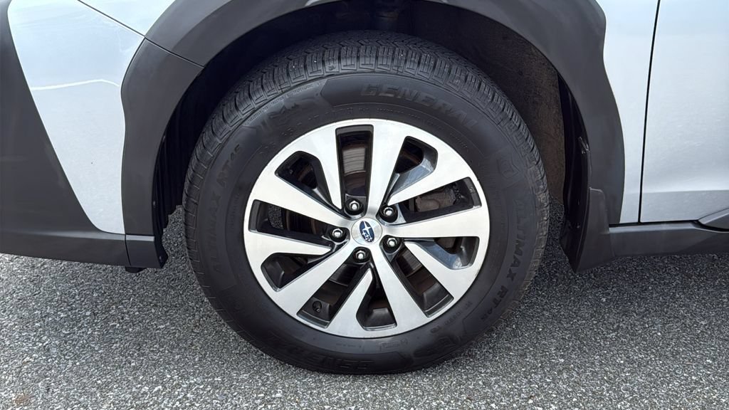 Certified 2024 Subaru Outback Premium AWD/4WD image 8