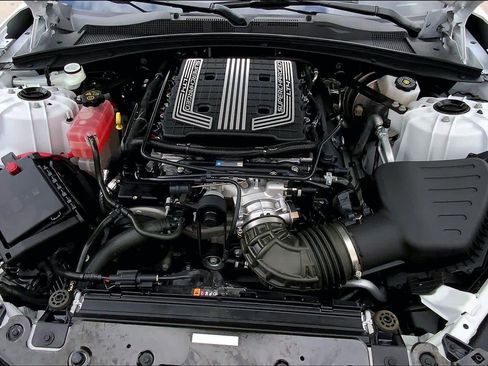 Used 2022 Chevrolet Camaro ZL1 image 56