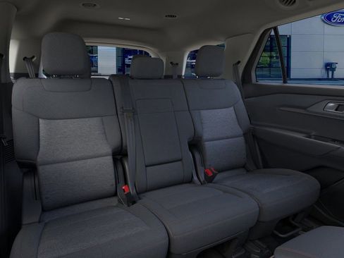 New 2025 Ford Explorer Active image 11