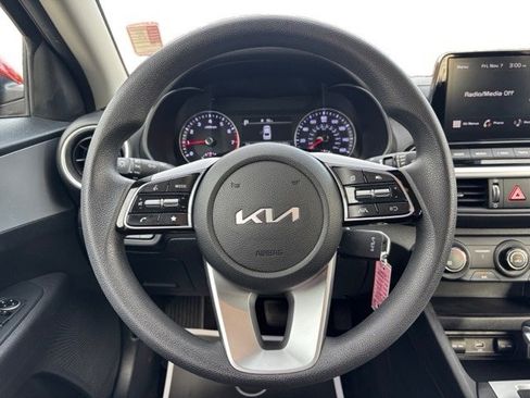 Certified 2023 Kia Forte LXS w/ LXS Technology Package image 15