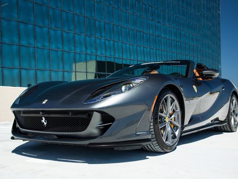 Certified 2022 Ferrari 812 GTS image 21