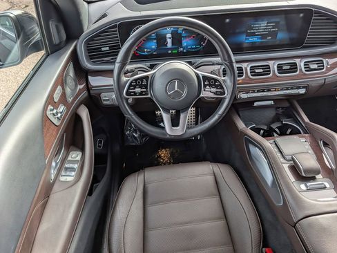 Used 2023 Mercedes-Benz GLS 580 4MATIC image 22