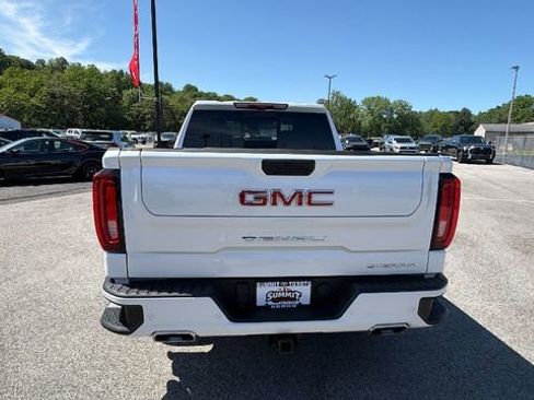 Used 2024 GMC Sierra 1500 Denali w/ Denali Reserve Package AWD/4WD image 4