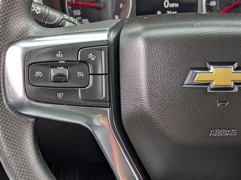 Used 2025 Chevrolet Blazer LT AWD/4WD image 19