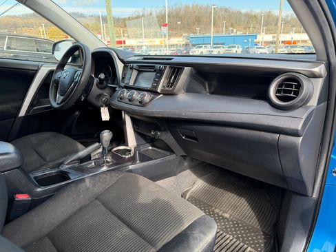 Used 2017 Toyota RAV4 LE w/ All Weather Liner Package image 23