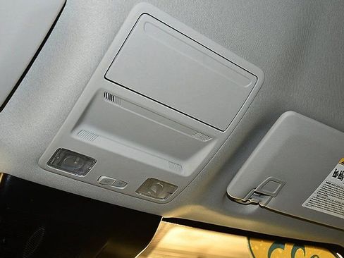 New 2025 Ford Maverick XLT w/ XLT Luxury Package image 26