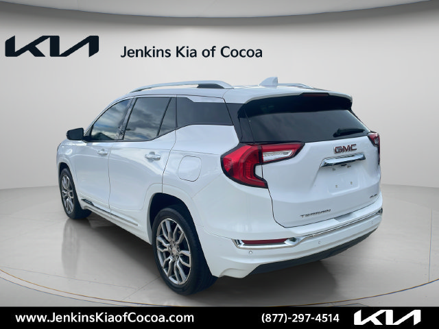 Used 2023 GMC Terrain Denali AWD/4WD image 7