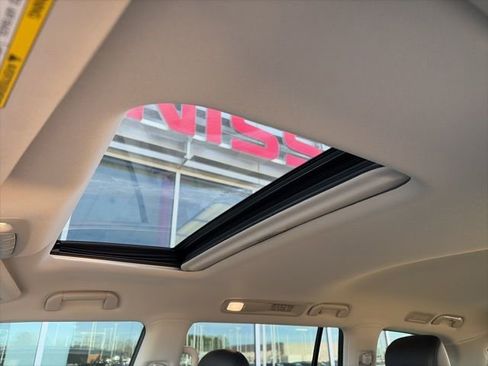 Certified 2024 Nissan Armada SL w/ Captain's Chairs Package image 26