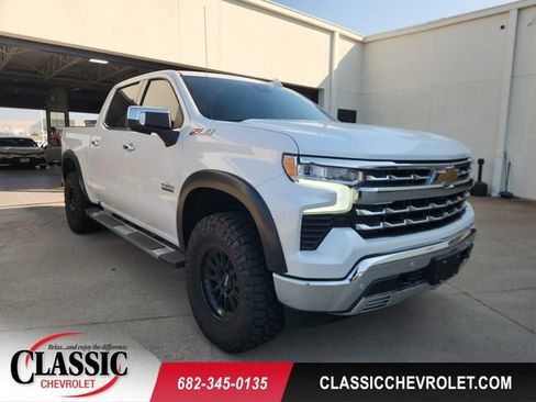 Used 2025 Chevrolet Silverado 1500 LTZ w/ LTZ Premium Texas Edition AWD/4WD image 1
