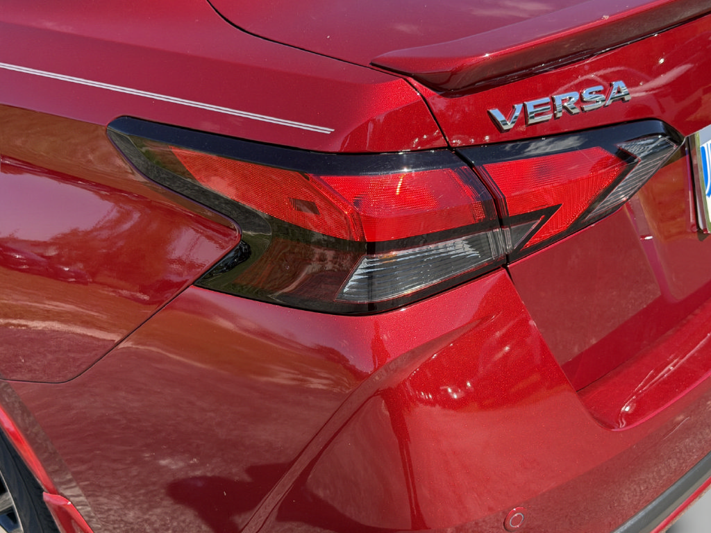 Certified 2025 Nissan Versa SR w/ Trunk Package FWD image 18