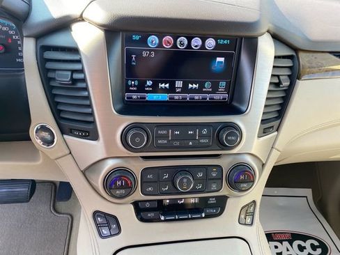 Used 2017 GMC Yukon Denali w/ Open Road Package image 11