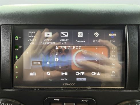 Used 2016 Jeep Wrangler Unlimited Sahara AWD/4WD image 27