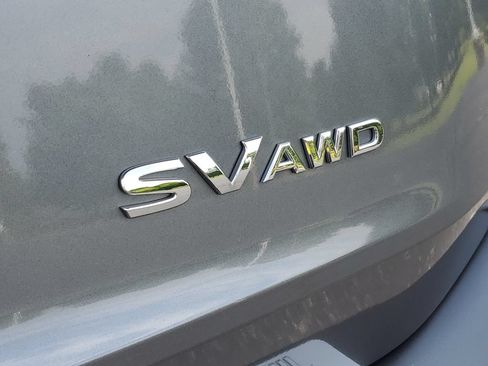 Used 2023 Nissan Rogue SV AWD/4WD image 34