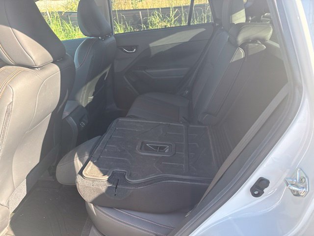 Used 2025 Subaru Crosstrek 2.5i Limited w/ Crosstrek Mirror Package AWD/4WD image 15