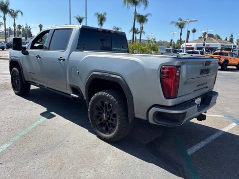 Used 2025 GMC Sierra 2500 Denali Ultimate AWD/4WD image 11