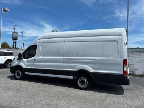 Used 2023 Ford Transit 250 148 High Roof Extended RWD image 6