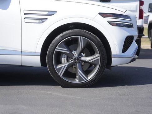Used 2025 Genesis GV80 2.5T Prestige image 4