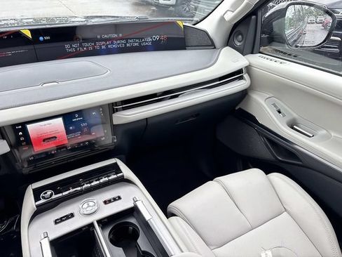New 2026 Lincoln Navigator Reserve w/ Jet Appearance Package AWD/4WD image 15