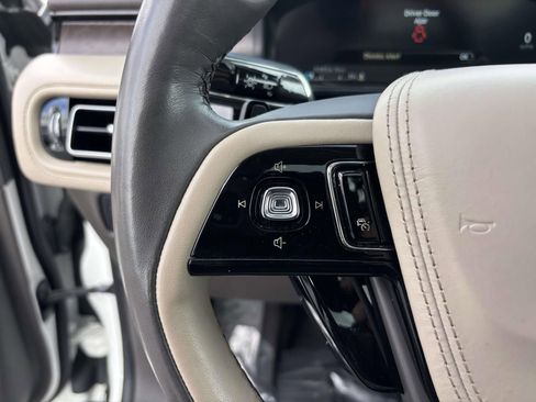 Used 2023 Lincoln Aviator Grand Touring w/ Equipment Group 301A image 19