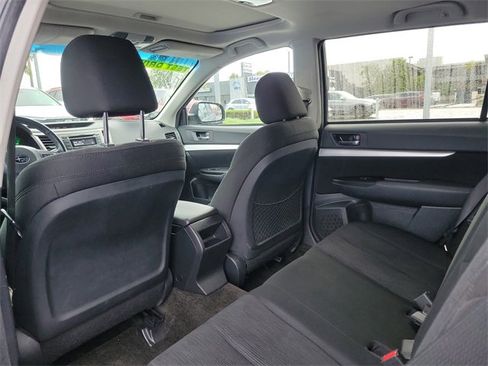 Used 2013 Subaru Outback 2.5i Premium image 13