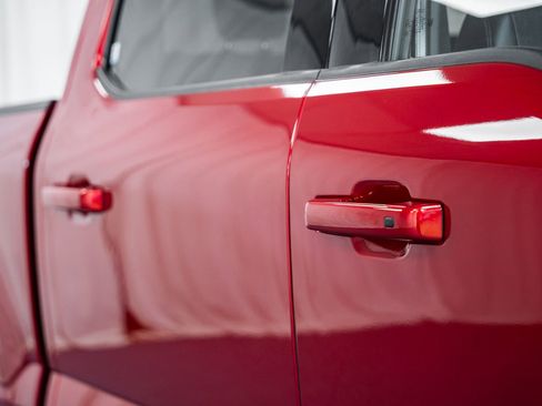 Certified 2021 Ford F150 Lariat w/ Equipment Group 502A High image 14