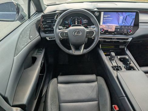 Used 2025 Lexus RX 350 FWD w/ Convenience Package image 3