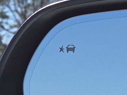 New 2026 GMC Acadia Denali Ultimate w/ LPO, Floor Liner Package image 16