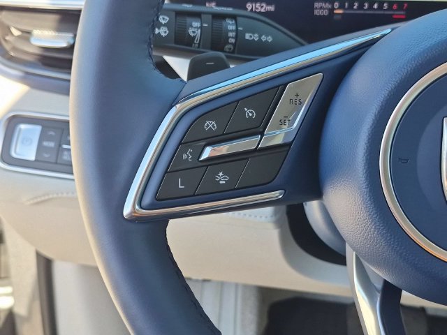 Used 2025 Buick Enclave Avenir AWD/4WD image 20