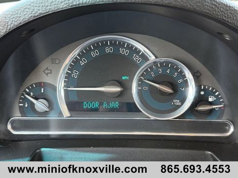 Used 2010 Chevrolet HHR LS FWD image 25