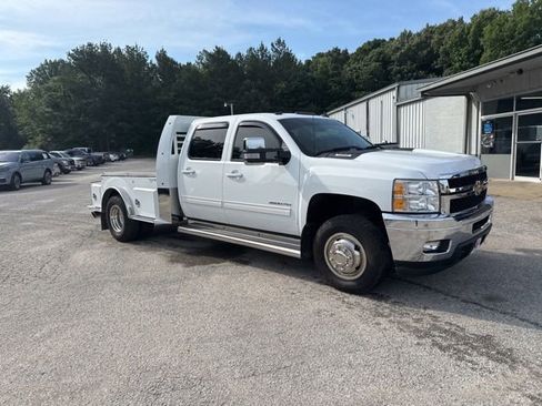Used 2011 Chevrolet Silverado 3500 LTZ w/ LTZ Plus Package AWD/4WD image 13