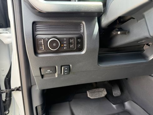 New 2025 Ford F350 Lariat w/ Lariat Ultimate Package image 19