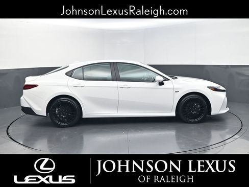 Used 2026 Toyota Camry LE image 6