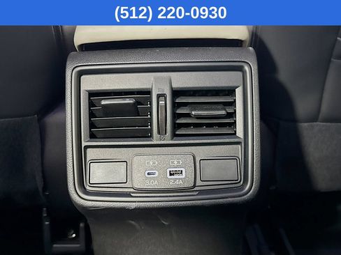 Used 2026 Subaru Forester Premium AWD/4WD image 32