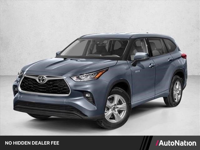 Used 2021 Toyota Highlander XLE AWD/4WD image 1